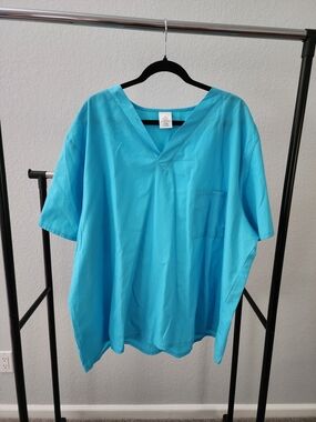 Unisex V-Neck Medical Scrub Top - Bright Teal Blue